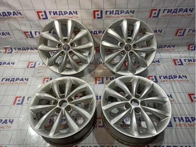 Комплект оригинальных литых дисков Hyundai R17 5*114.3