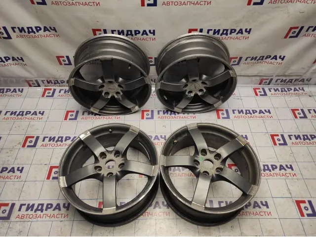 Комплект литых дисков R17 5*114.3 4 шт.