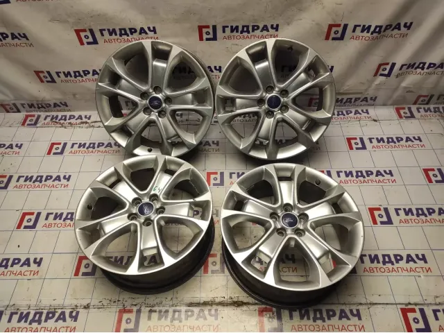 Комплект оригинальных литых дисков Ford Kuga R18 5*108 4 шт.Трещина.