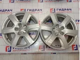 Комплект оригинальных литых дисков Audi R17 5*112