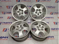 Комплект оригинальных литых дисков Kia R15 5*114.3 4 шт.