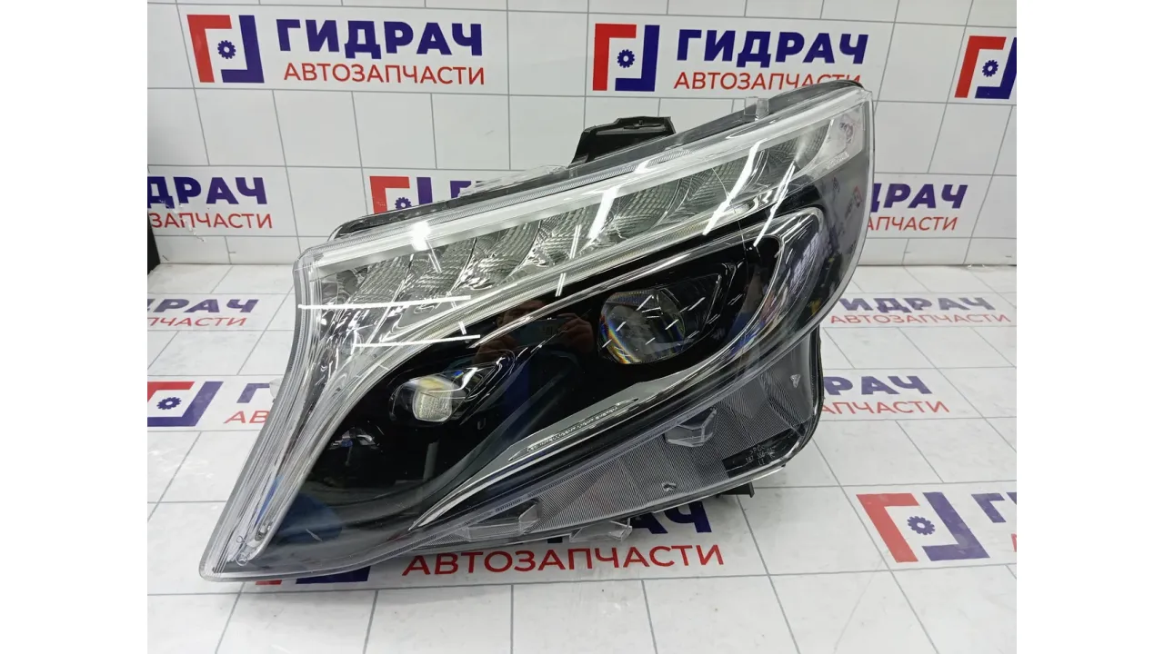 Фара левая Mercedes Benz W447 V-Klasse 2014>