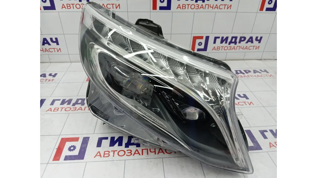 Фара правая Mercedes Benz W447 V-Klasse 2014>