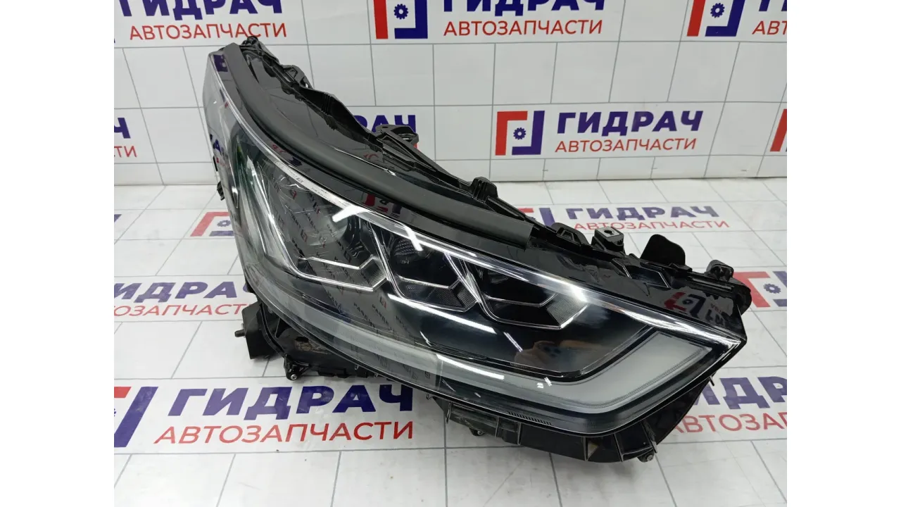 Фара правая Toyota Highlander IV 2019>