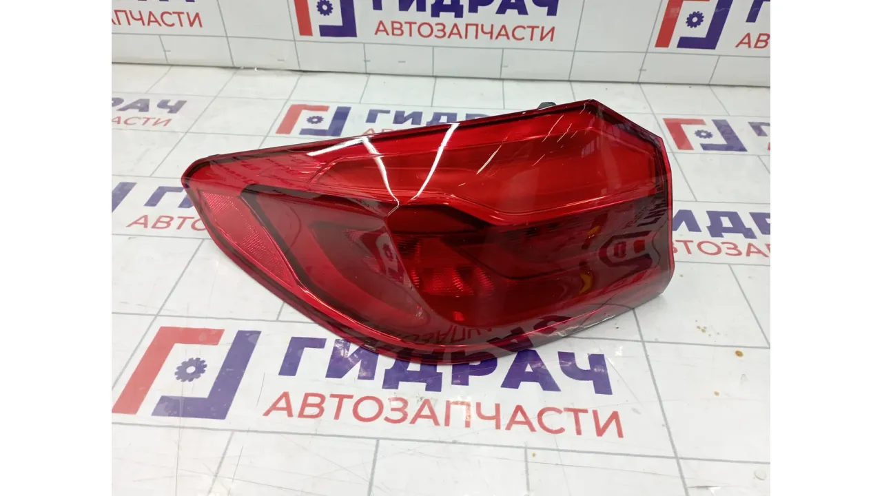 Фонарь задний наружный левый BMW 5-serie G30/G31/F90 2017>