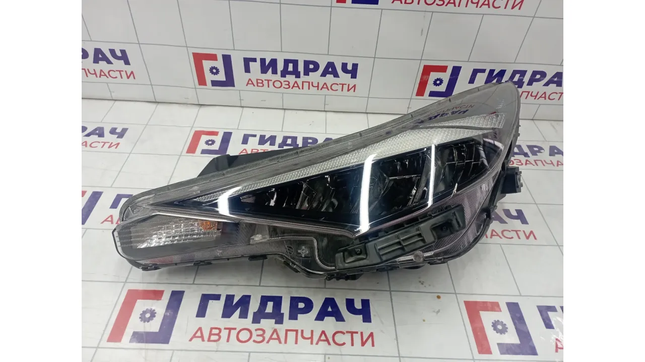 Фара левая Hyundai Elantra 2020>