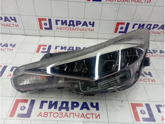 Фара левая Hyundai Elantra 2020>