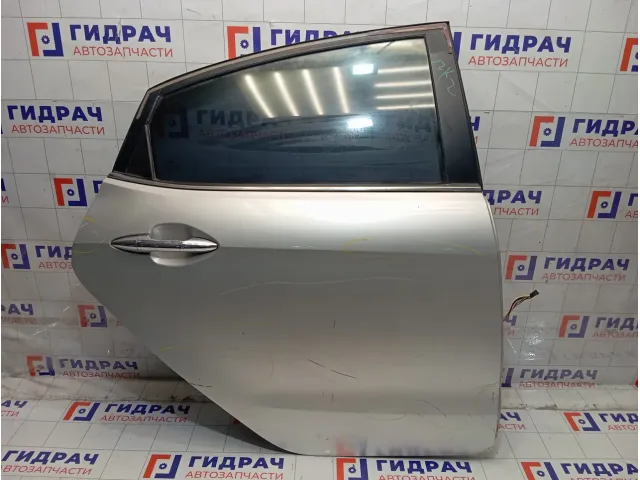 Дверь задняя правая Kia Rio 3 770044Y200 