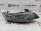 Фара правая Kia Cerato 2 921021M020