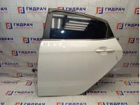 Дверь задняя левая Kia Rio 3 770034Y000