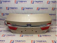 Крышка багажника Toyota Camry V50 6440133590