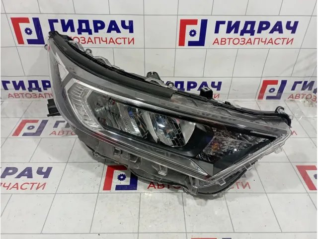 Фара правая Toyota RAV 4 2018>