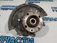 Кулак поворотный передний правый Renault Sandero 2. 400143444R.