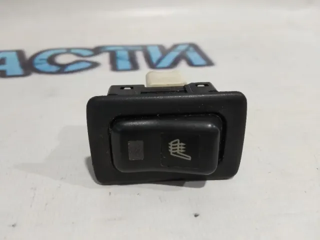 Кнопка обогрева сидений Mazda CX-7 GJ6A6642002 .