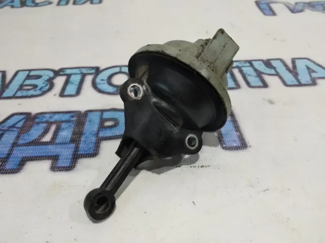 Клапан воздушный Mazda CX-7 L3K920170A