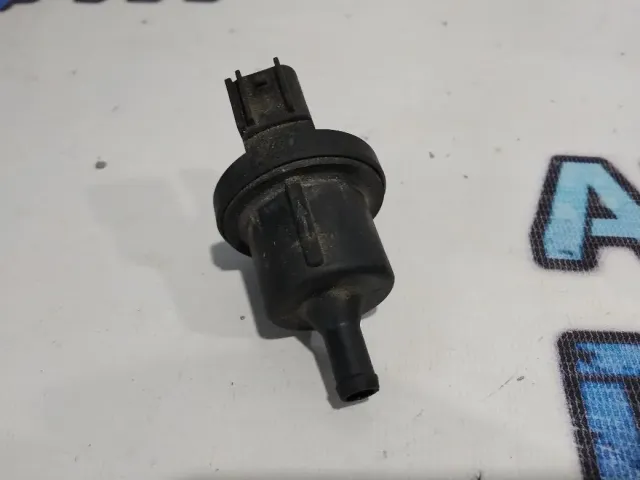 Клапан электромагнитный Mazda CX-7 L33L18740A