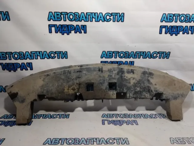 Пыльник двигателя центральный Mazda CX-7 EHY0500S0A Удовлетворительное состояние, трещины.