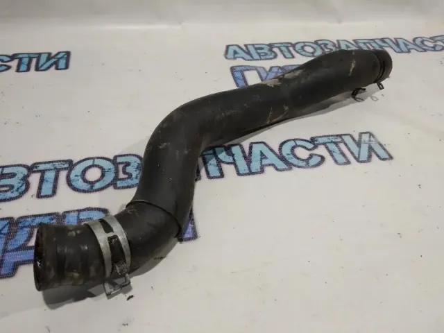 Патрубок радиатора Mazda CX-7 L33L1518X