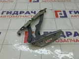 Петля багажника правая Volkswagen Jetta V 1K5827302A