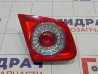 Фонарь задний внутренний левый Volkswagen Jetta V 1K5945093G