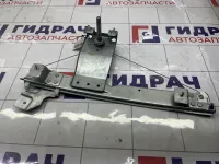 Стеклоподъемник механ. задний правый Renault Duster 827208112R.