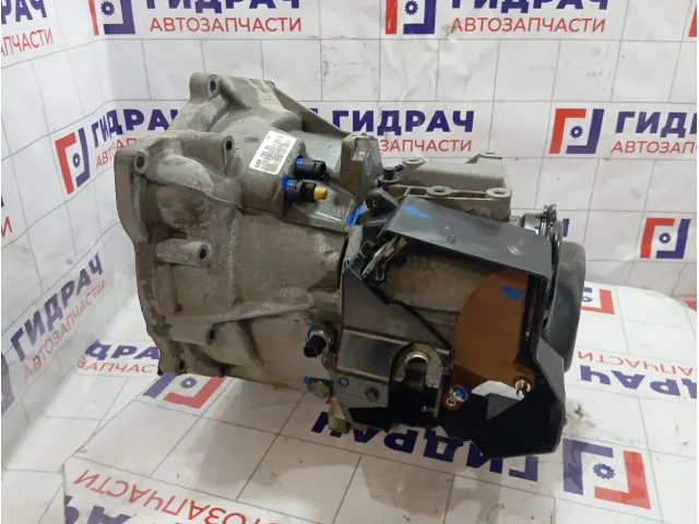 МКПП Ford Focus 3 AV6R7002BG. Трещина на корпусе.