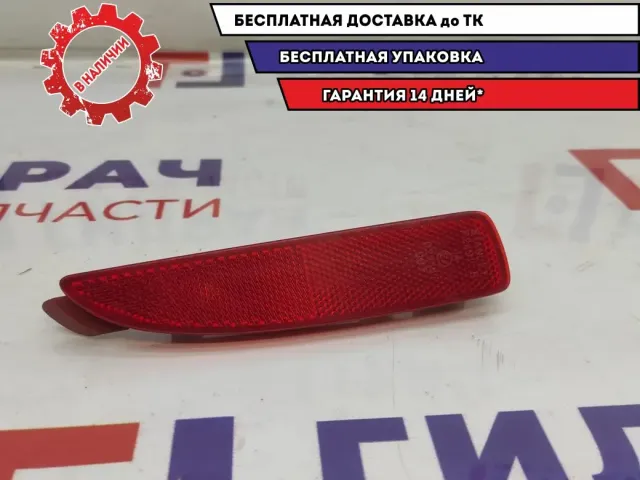 Отражатель заднего бампера левый Mazda 3 (BK) P2491B.