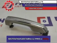 Ручка двери передней наружная правая Toyota Land Cruiser Prado (GRJ150) 6920160050. Царапины на накладке. С бесключевым доступом.