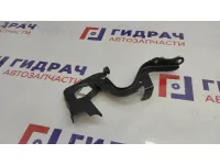 Петля капота левая Toyota RAV4 (XA40) 53420-42120. Новая.