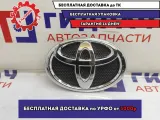 Эмблема решетки радиатора Toyota Hilux (GGN125) 753100K060. Новая.