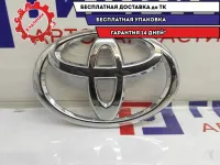 Эмблема решетки радиатора  Toyota CAMRY V50 90975T2017.