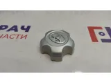 Колпак декоративный легкосплавного диска Toyota LAND CRUISER .
