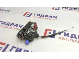 Замок двери передней левой Volkswagen Octavia (1Z3) 3D2837015K.