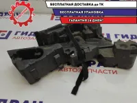 Ящик для инструментов Volkswagen Touareg (7L) 7L0012112. Дефект.