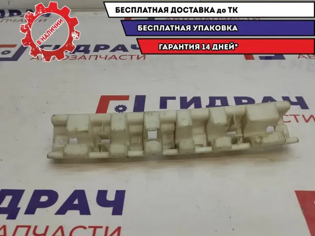 Кронштейн обшивки багажника левый Toyota Land Cruiser Prado 120 6249860030.