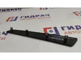 Накладка декоративная Ford Mondeo IV 7S71A045F02A. Царапины.