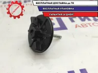 Болт крепления запасного колеса Kia Rio 4 628502E000.