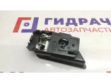 Ручка двери внутренняя правая Kia Rio 3 83620-4Y000-ASQ. Царапины.
