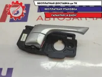 Ручка двери задней внутренняя правая Kia Rio 3 83620-4Y000-ASQ. Царапины.