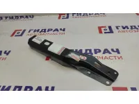 Усилитель переднего бампера правый Toyota Land Cruiser 100 52131-60140.