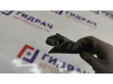 Уплотнитель стекла двери передней левой Kia Rio 3 82231-4X000.
