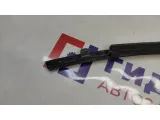 Накладка стекла переднего правого Kia Rio 3 82220-4Y000.