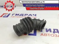 Патрубок воздушного фильтра Ford Focus II 1619555.