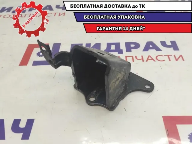 Кронштейн двигателя левый Hyundai Grand Starex (TQ) 21620-4A301.
