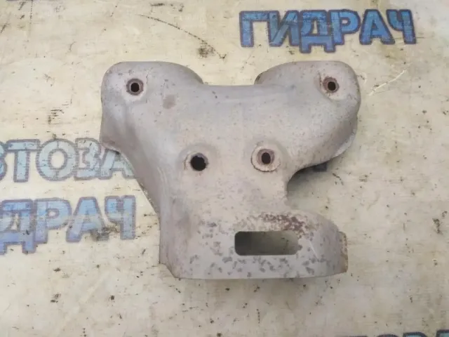 Экран тепловой Nissan Primera P12 2005 16590AU300 Отличное состояние