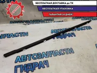 Накладка стекла переднего правого Kia Rio 4 2017 82220H0000 Отличное состояние