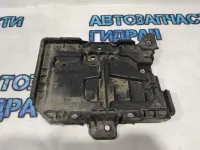 Крепление АКБ Kia Rio 4  37150H5000 Отличное состояние