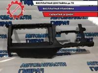 Накладка декоративная Kia Rio 4  84760H0000 Отличное состояние