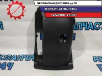 Кожух рулевой колонки нижний Kia Rio 4  84850H0000 Отличное состояние