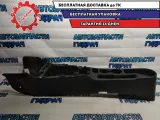 Консоль Kia Rio 4  84611H0000 Отличное состояние
